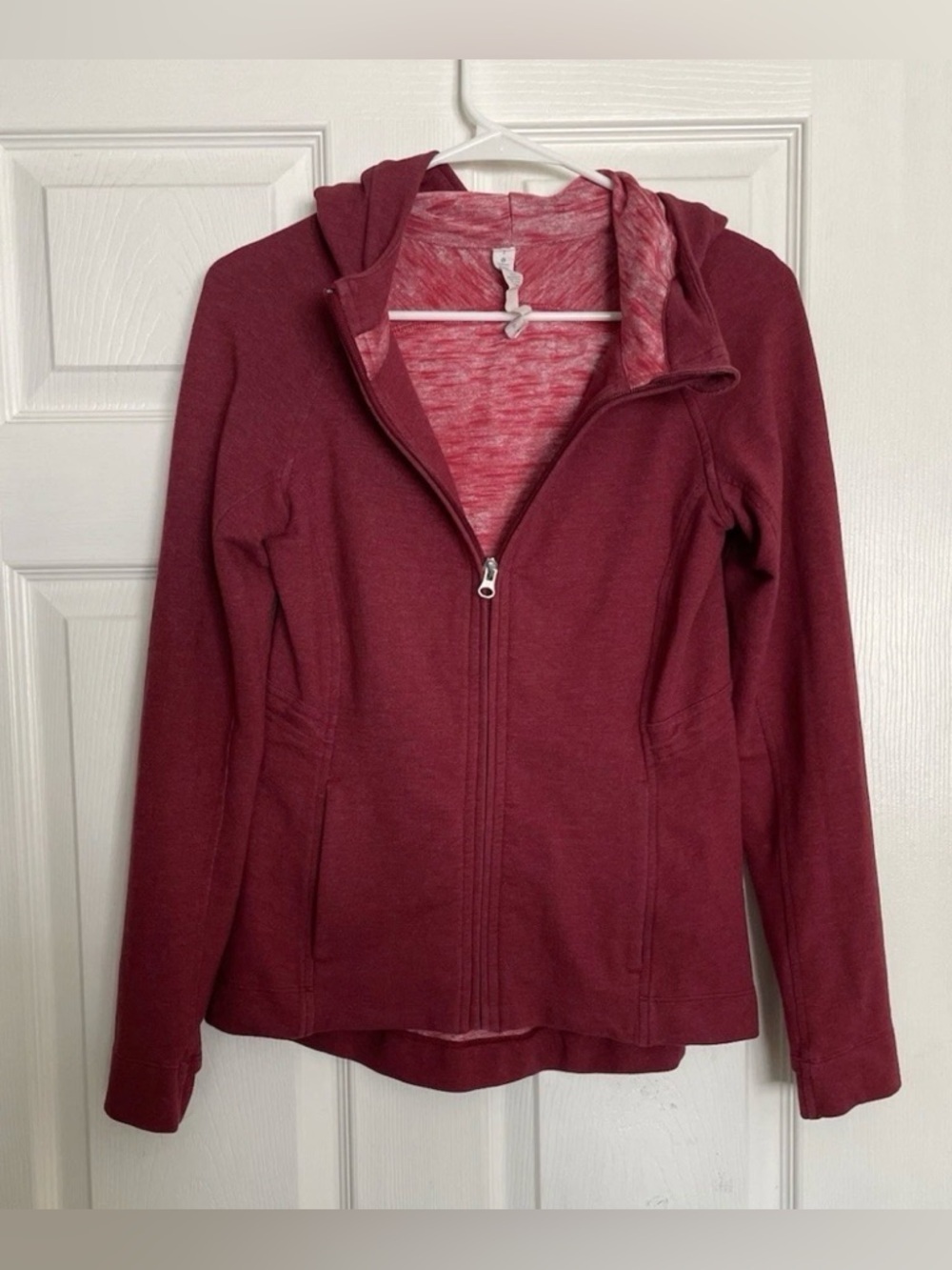 Lululemon Women's Red Zip Up Hoodie Jacket Size 2 Great Condition